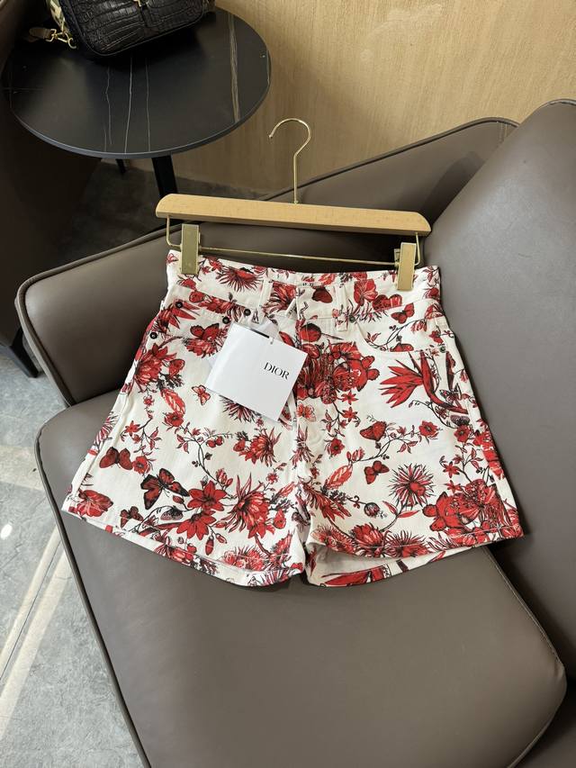 新款短裤 Dior 最新款 爆款 红色花海 印花 牛仔短裤 白色 Sml
